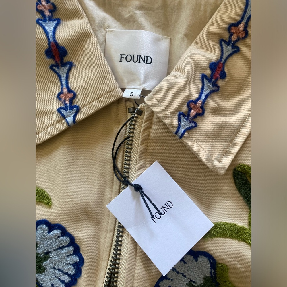 FOUND Floral Zip-Jacket FLORAL EMBROIDERED WORK JACKET in birch NWT Small - Picture 5 of 10